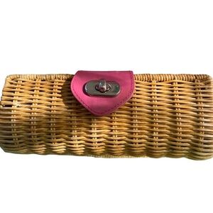 🩷Fornash mini straw clutch with pink detail